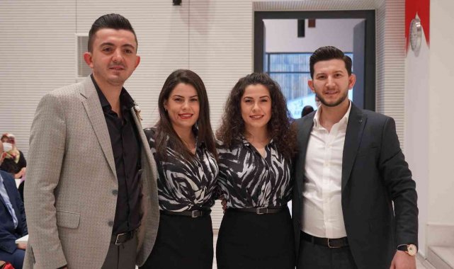 02.02.2022'de ikiz kardeşler nikah kıydı