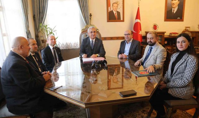 100 yıllık tarih sanal kütüphaneye taşınıyor