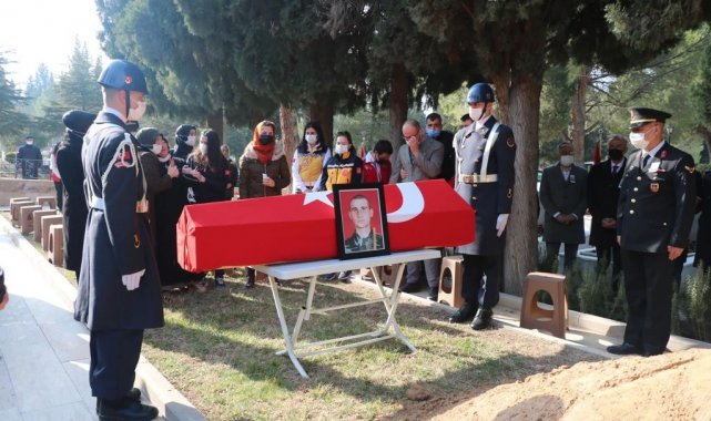 14 yıl sonra şehit sayılan askerin naaşı şehitliğe taşındı