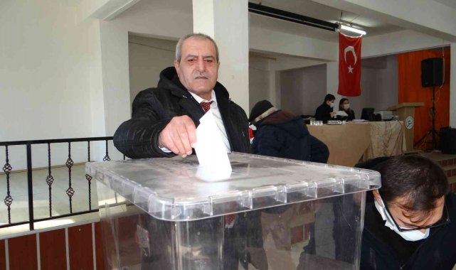 20 yıldır görev yapan oda başkanı güven tazeledi