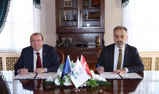 2022 Türk Dünyası Kültür Başkenti Bursa'ya Ticaret Borsası'ndan güçlü destek