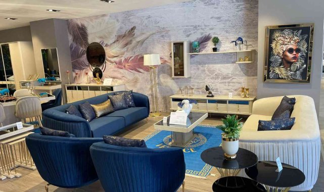 2022'nin en yeni mobilya takımı mağazadaki yerini aldı