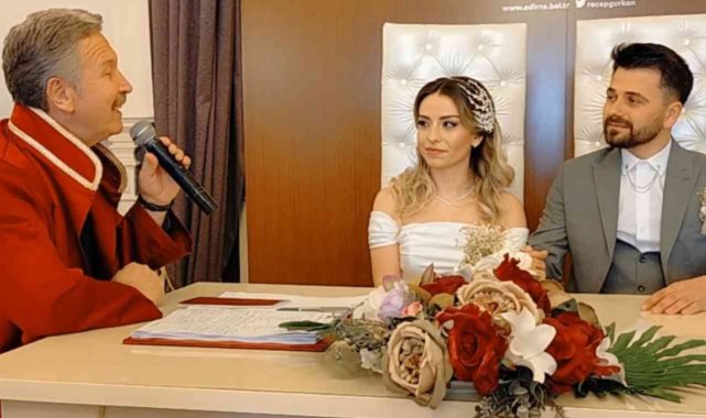 22 çift, 22.02.2022 Edirne Günü'nde "evet" dedi