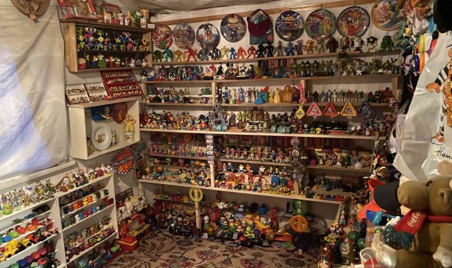 3 oda dolusu oyuncak