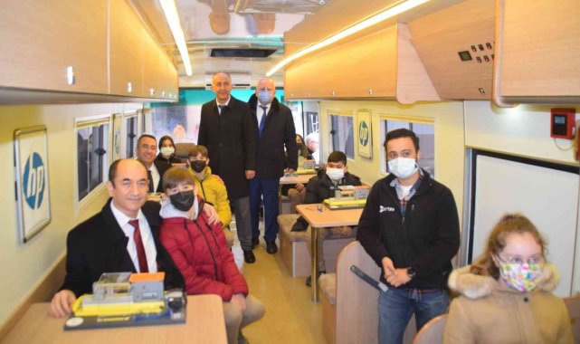 'Hayal et, tasarla ve üret'