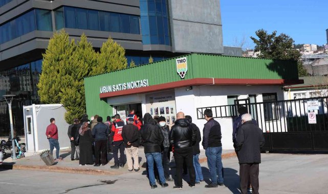 5 litrelik ayçiçek yağı 99 TL olan TMO&#039;ya talep arttı