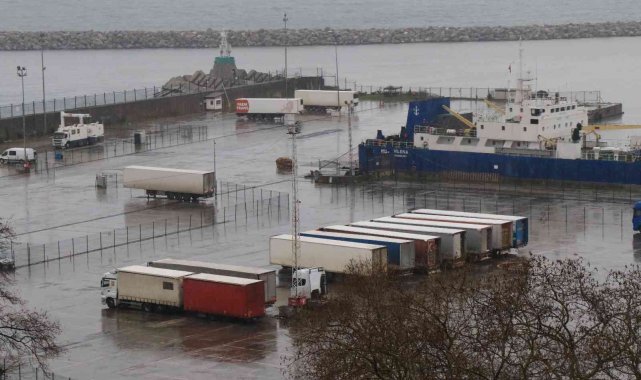 500 ton narenciye Ukrayna'ya sevk edilmeyi bekliyor