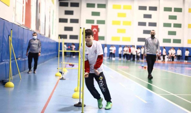 540 öğrencinin branş belirleme testi çalışmaları sürüyor