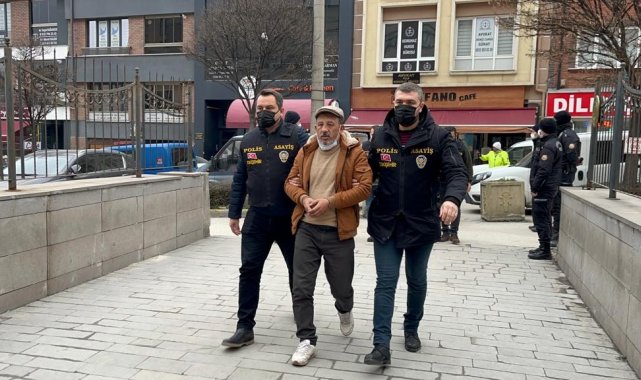 Adliyeye sevk edilen cinayet şüphelisi 3 kişiden 1'i tutuklandı