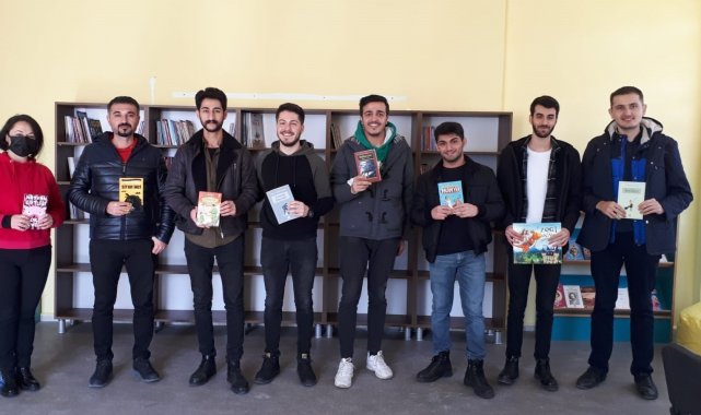 ADÜ öğrencileri kırsal mahallelerdeki okullara kütüphane kuruyor