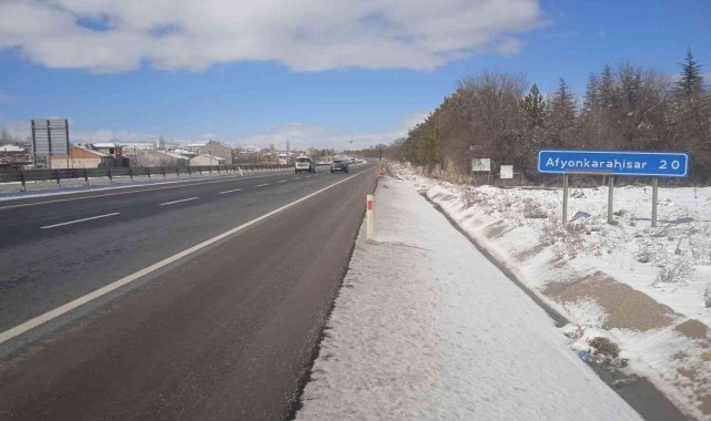 Afyonkarahisar-Konya karayolunda trafik normal seyrine döndü