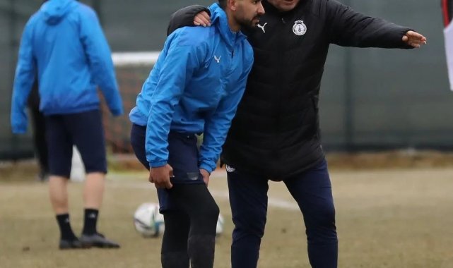 Afyonspor zorlu karşılaşmanın ilk etabını tamamladı