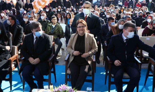 Aile ve Sosyal Hizmetler Bakanı Yanık: "Kadınlarla aileler güçleniyor, güçlü aileler güçlü toplumu oluşturuyor"