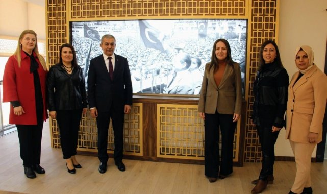 AK Kadınlar Başkan Kaplan ile görüştü