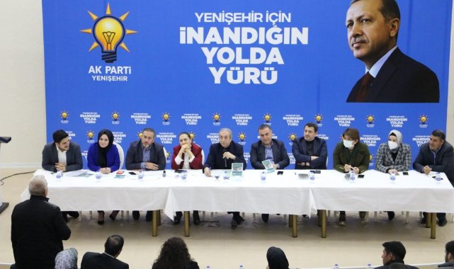 AK Parti Diyarbakır Teşkilatı, Yenişehir'de partililerle bir araya geldi.