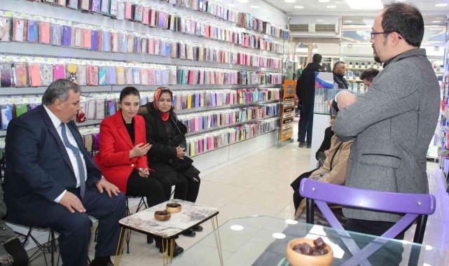 AK Parti'li Kıvırcık Alaşehir'de esnaf ziyareti yaptı, vatandaşla buluştu