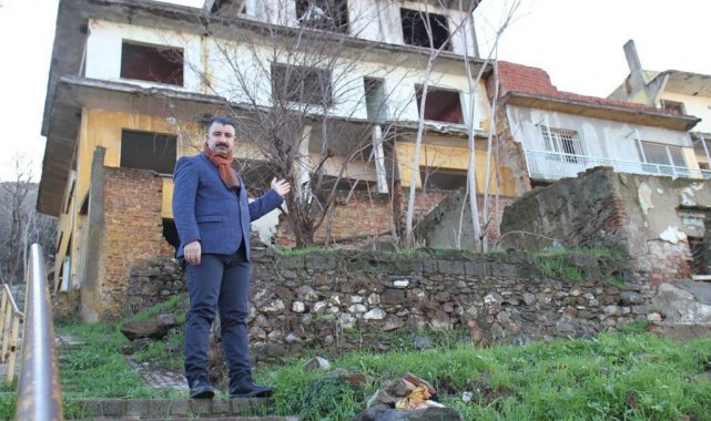 AK Partili Başdaş: "İnsanlar Konak'tan kaçıyor"