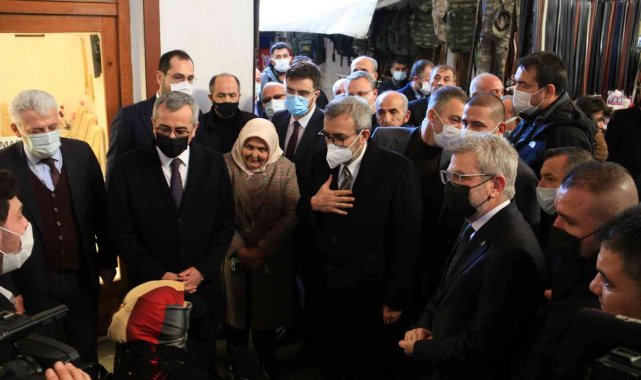 AK Partili Ünal: "AK Parti demek bu milletin derdini çözmek ve sonuca bağlamak demek"