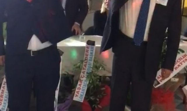 Alaşehirli kahvecilerden Ali Arslan'a güvenoyu