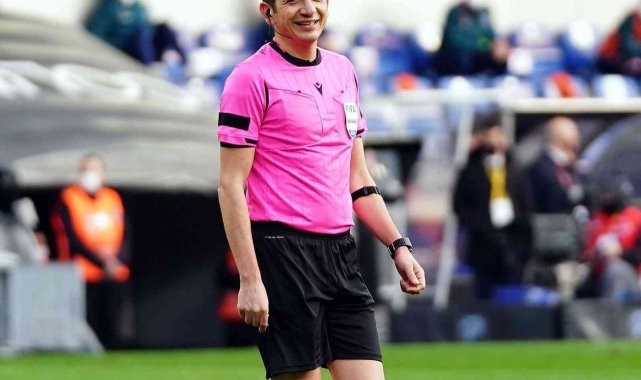 Altay - Gaziantep FK maçını Yaşar Kemal Uğurlu yönetecek