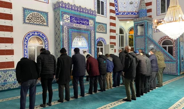 Altıntaş&#039;ta sabah namazı buluşması