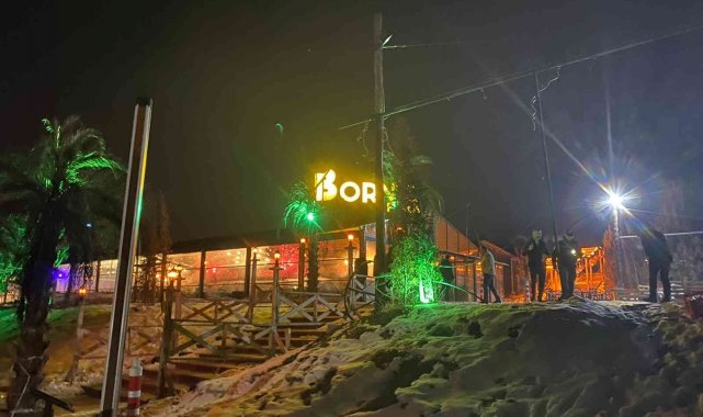 Ankara'da kafede silahlı kavga: 1'i ağır 2 kişi yaralandı