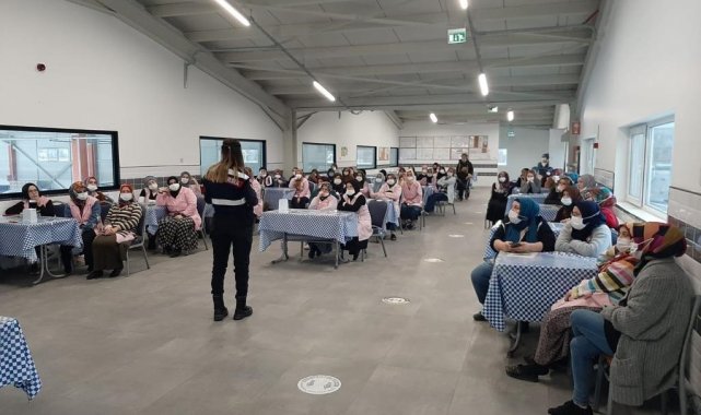 Anne ve anne adaylarına narkotik eğitimi verildi