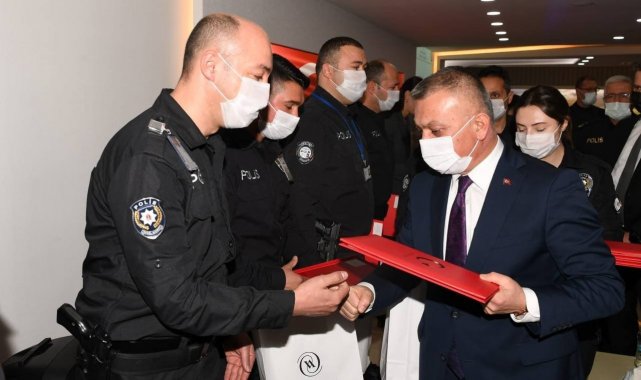 Antalya Havalimanı polis ve özel güvenlik personeli ödüllendirildi