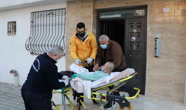 Antalya'da 1 yılda 5 bin hastaya evde sağlık hizmeti