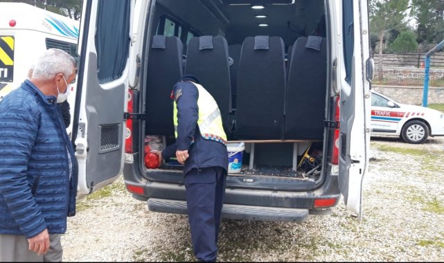 Antalya&#039;da jandarmadan öğrencilere genel trafik kuralları semineri