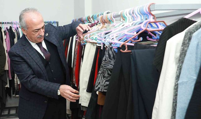 Atatürk Üniversitesi ailesinden Suriye&#039;ye yardım eli