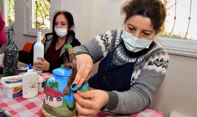 Atık malzemeler sanat eserine dönüşüyor