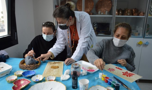 Atık malzemeler sanata dönüşüyor