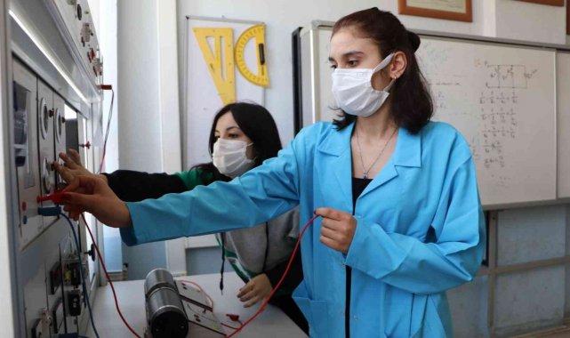 Aydın'daki meslek liselerinden ülke ekonomisine 8 milyonluk katkı