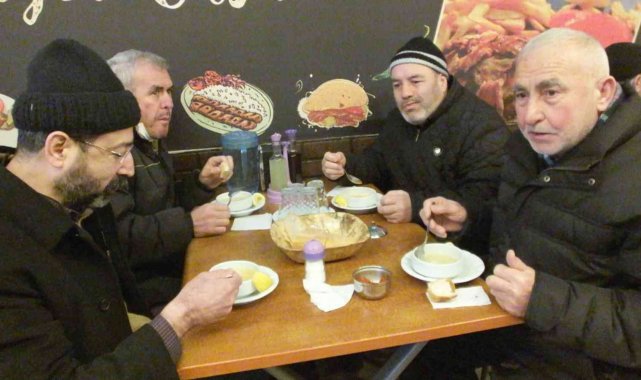 Balıkesir'de camide sabah buluşmaları devam ediyor