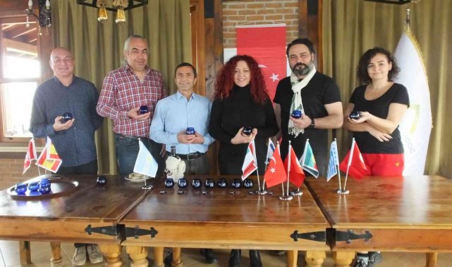 Balıkesir'de uzmanlar zeytinyağı tadımı yaptı