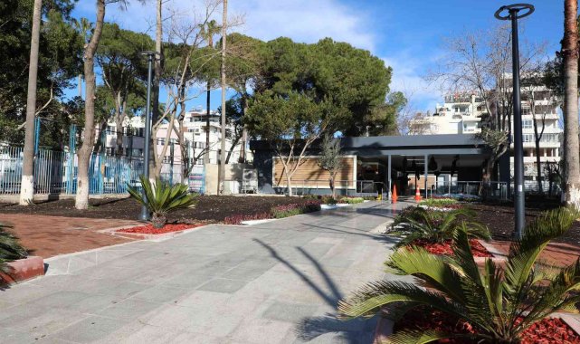 Barbaros Çay Bahçesi açılmak için gün sayıyor