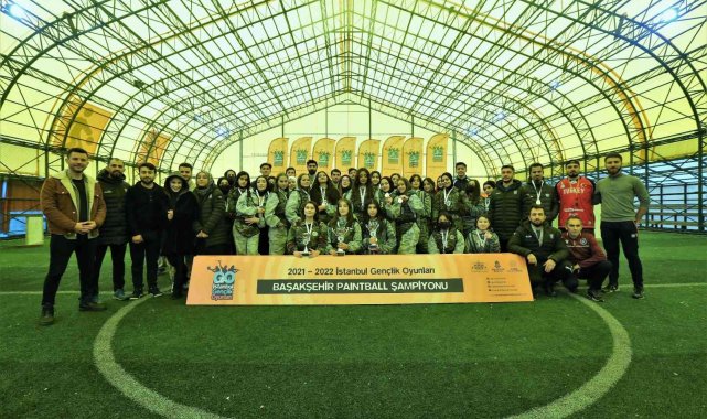 Başakşehirli öğrenciler 12'den vurdu