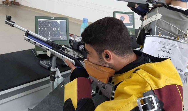 Başarılı atıcılık sporcusu Manisa'ya bronz madalya getirdi