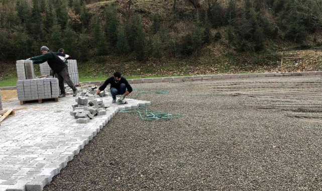 Başiskele'de üstyapı çalışmaları sürüyor