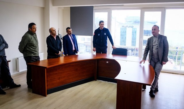 Başkan Ayhan: "Önceliğimiz mesai arkadaşlarımızın refahı"