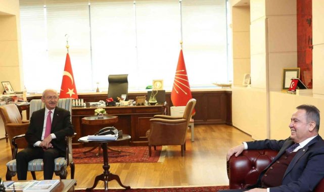 Başkan Böcek CHP Genel Başkanı Kılıçdaroğlu ve Sağlık Bakanı Koca'yı ziyaret etti