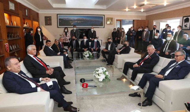 Başkan Böcek: "Kemer için yapılması gereken ne varsa onları da yapmaya devam edeceğiz"