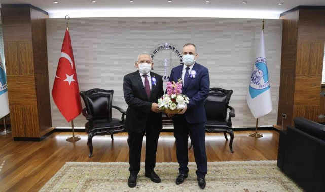 Başkan Büyükkılıç'a vergi haftası ziyareti