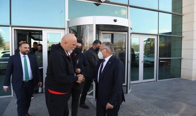 Başkan Büyükkılıç'tan Kayserispor'a moral ziyareti