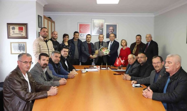 Başkan Çetin Akın'dan CHP ilçe yönetimine ziyaret