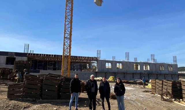 Başkan Şahin, OSB'deki yatırımcıları ziyaret etti