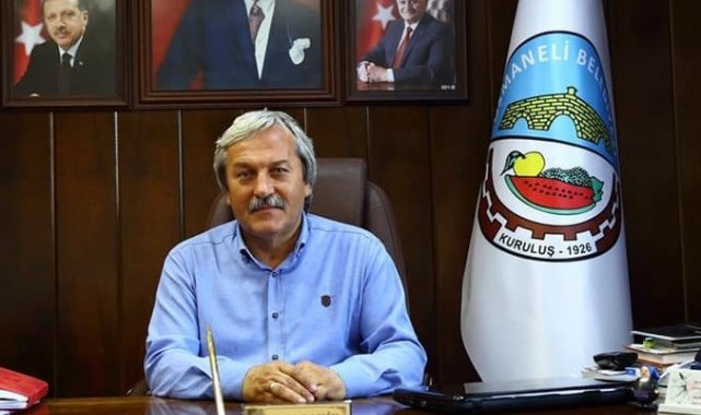 Başkan Şahin'den eski Genel Müdür Poyraz'a övgü dolu sözler