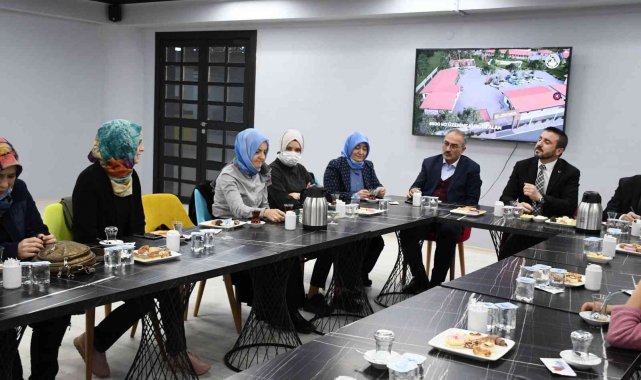 Başkan Tanır, Vani Mehmet Mahallesi sakini kadınlarla buluştu