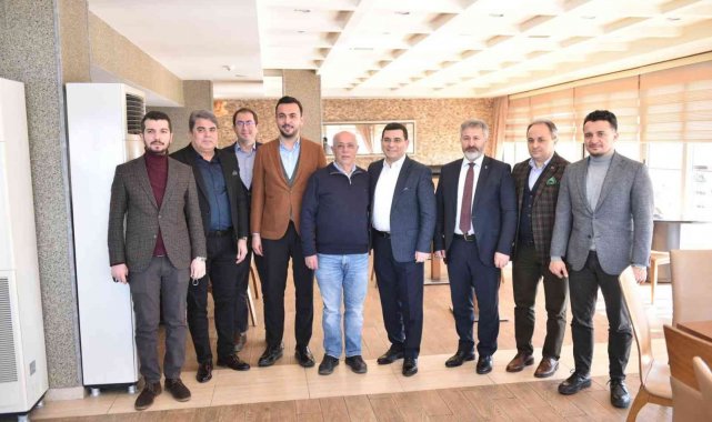 Başkan Tütüncü, Alanya'da esnaf ziyaretinde